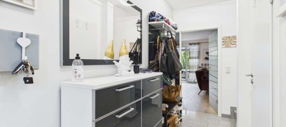 4 bedrooms Townhouse in Dusseldorf, Germany No. 295870 19