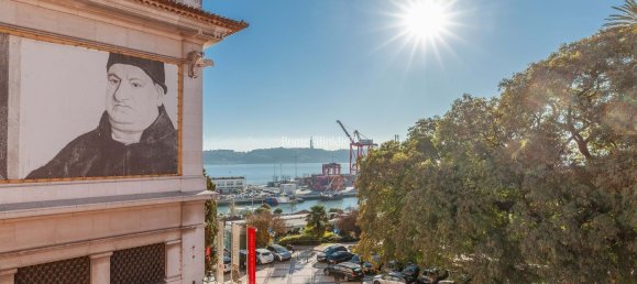 4 bedrooms Duplex in Lisbon, Portugal No. 124316 24