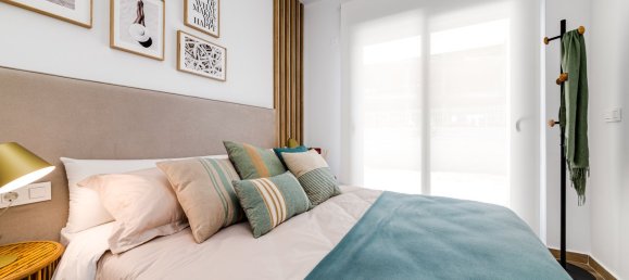 2 bedrooms Apartment in Villamartin, Spain No. 3615 24