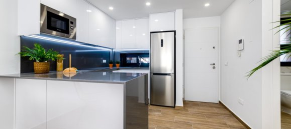 2 bedrooms Apartment in Villamartin, Spain No. 3615 15