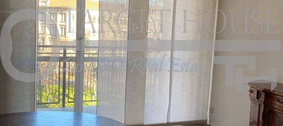 2 bedrooms Apartment in Milan, Italy No. 243383 3