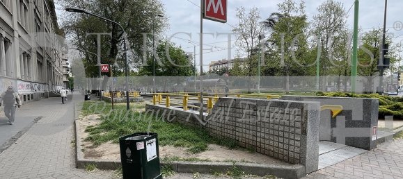 2 bedrooms Apartment in Milan, Italy No. 243383 12