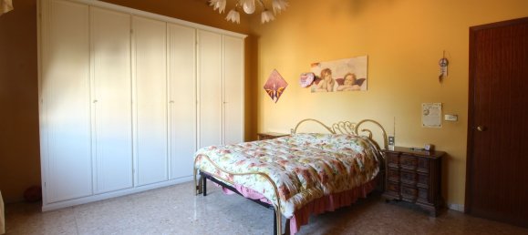 5-salle Maison à Lamporecchio, Italy No. 290519 10