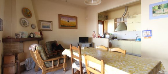 5-salle Maison à Lamporecchio, Italy No. 290519 23