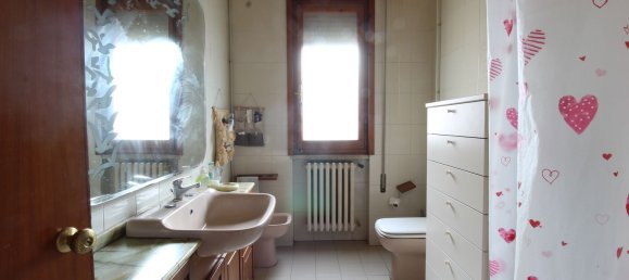 5-salle Maison à Lamporecchio, Italy No. 290519 12