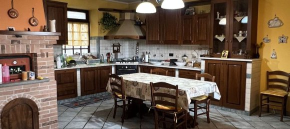 8 rooms House in Sommariva del Bosco, Italy No. 229992 22