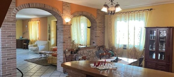 8 rooms House in Sommariva del Bosco, Italy No. 229992 27