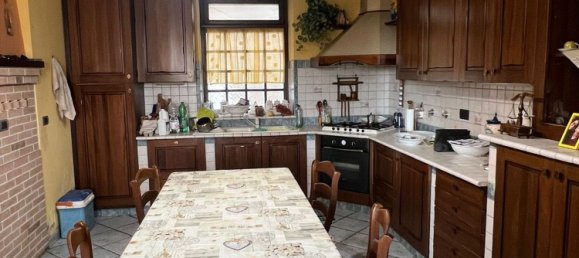 8 rooms House in Sommariva del Bosco, Italy No. 229992 25