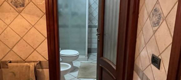 8 rooms House in Sommariva del Bosco, Italy No. 229992 34