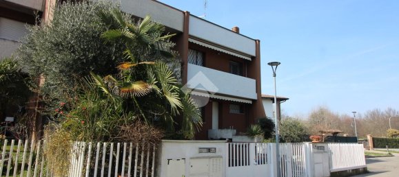 Villa T3 em Anzola dell'Emilia, Italy N.º 329392 31