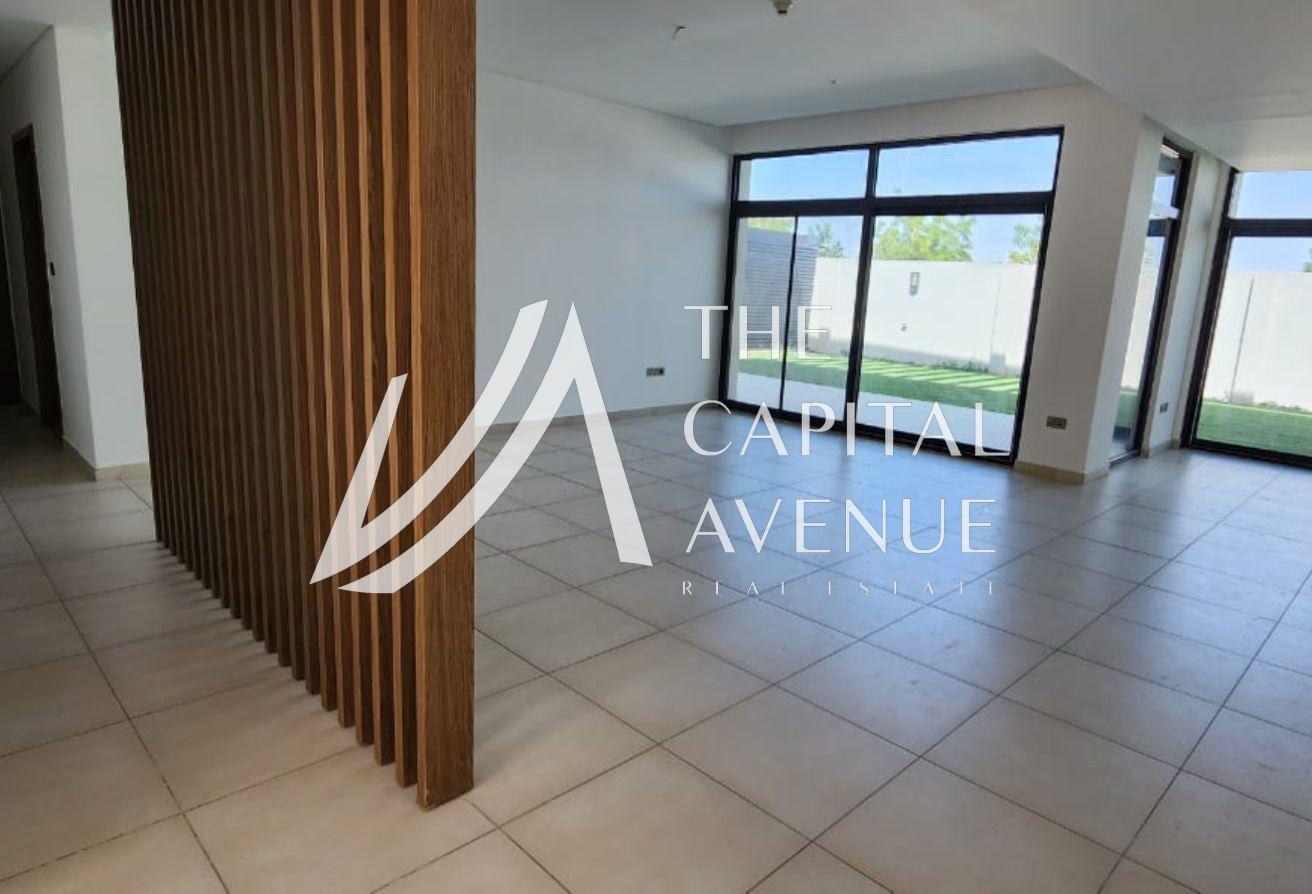 4 bedrooms Villa in Yas Island, UAE No. 112596
