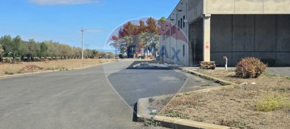 2500m² Warehouse in Ramacca, Italy No. 362051 17