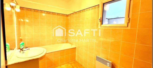 3 chambres Appartement à Bourges, France No. 47053 10