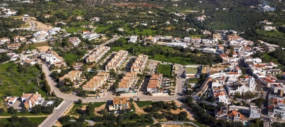 23728m² Land in Faro, Portugal No. 139644 4