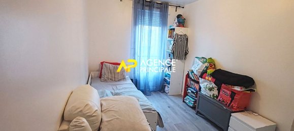 3 Schlafzimmer Wohnung in Argenteuil, France, Nr. 161734 6