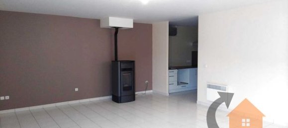 2 bedrooms House in La Loupe, France No. 311917 2