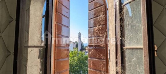 Вилла с 5 комнатами в Паэзе, Италия № 318652 10