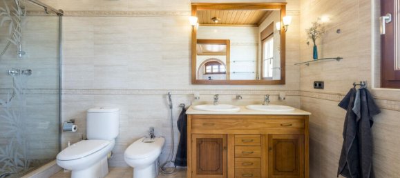 Villa de 6 dormitorios en Alameda, Spain No. 173027 33