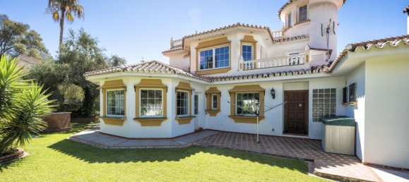 Villa de 6 dormitorios en Alameda, Spain No. 173027 4