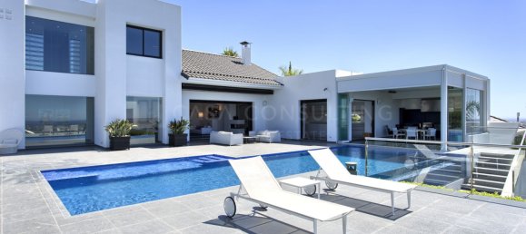 5 bedrooms Villa in Benahavis, Spain No. 120990 30