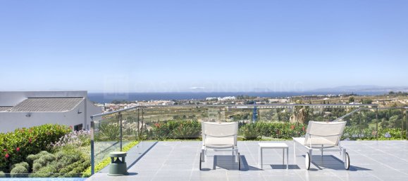 5 bedrooms Villa in Benahavis, Spain No. 120990 28