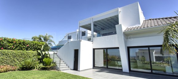 5 bedrooms Villa in Benahavis, Spain No. 120990 24