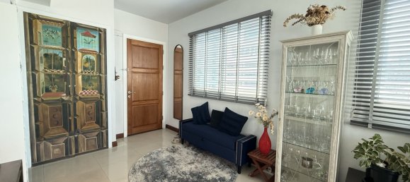 Apartamento em condomínio em Watthana, Thailand N.º 71984 4