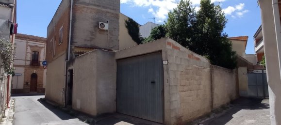 Дом с 6 комнатами в Сесту, Италия № 265949 3