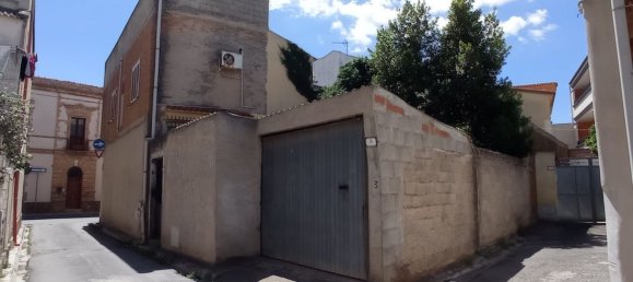 Дом с 6 комнатами в Сесту, Италия № 265949 9