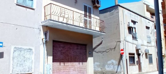 Дом с 6 комнатами в Сесту, Италия № 265949 5