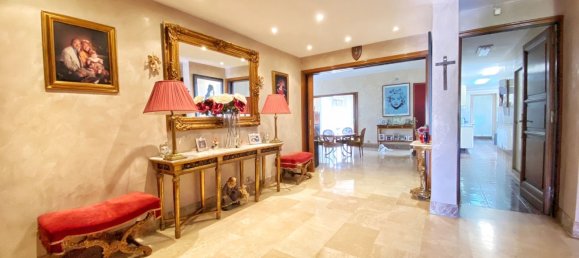 Villa de 4 dormitorios en Marbella, Spain No. 134217 70