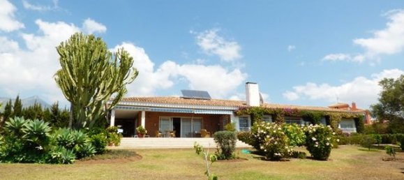 Villa de 4 dormitorios en Marbella, Spain No. 134217 27