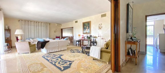 Villa de 4 dormitorios en Marbella, Spain No. 134217 2