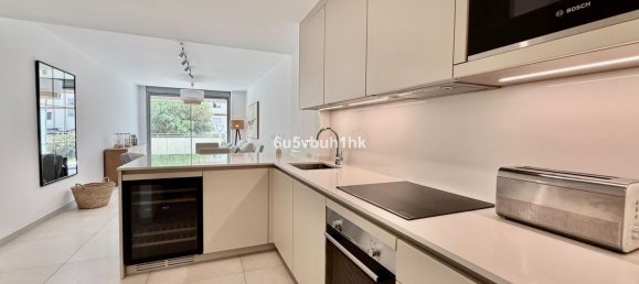 2 bedrooms Apartment in Marbella, Spain No. 147551 12