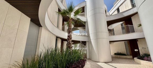 2 bedrooms Apartment in Marbella, Spain No. 147551 3