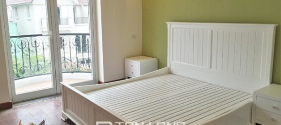 4 bedrooms Villa in Long Bien, Vietnam No. 3039 13