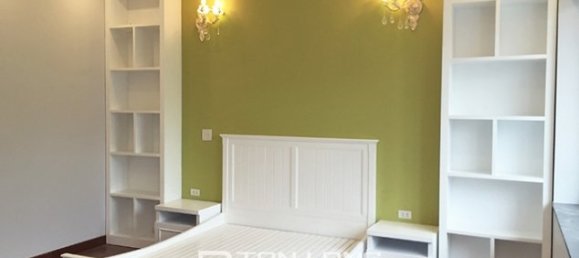 4 bedrooms Villa in Long Bien, Vietnam No. 3039 9