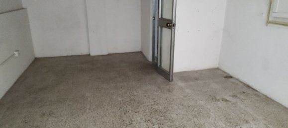 45m² Commercial property in Lecce, Italy No. 16245 9