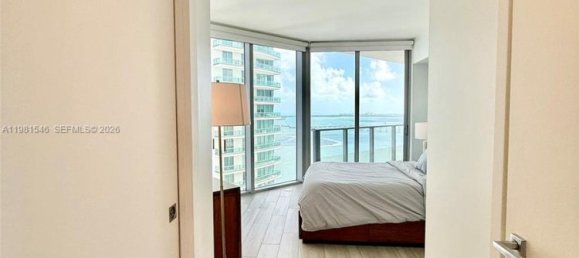 3 Schlafzimmer Gewerbliche Immobilien in Miami, USA, Nr. 615305 9