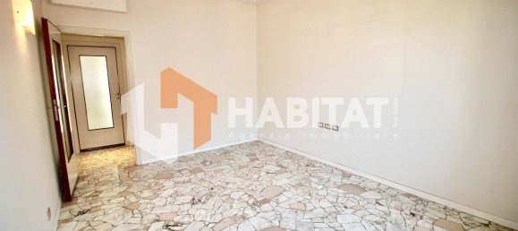 2 bedrooms Apartment in Sesto San Giovanni, Italy No. 175853 3