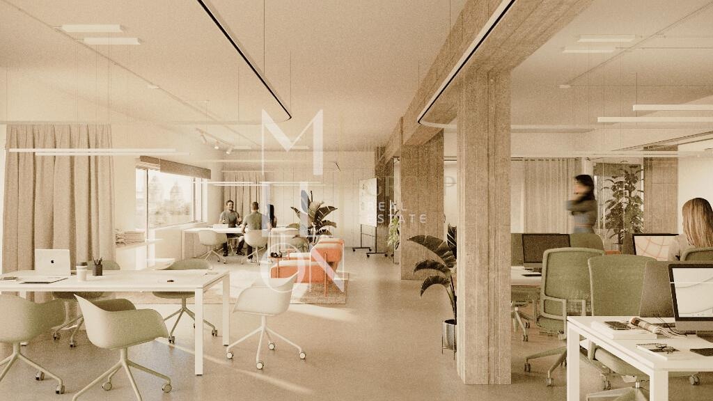 315m² Building in Braga, Portugal No. 200883