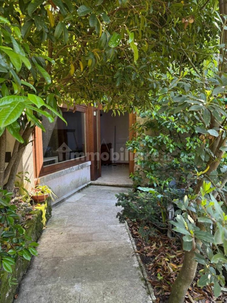 3 bedrooms House in Asolo, Italy No. 274554