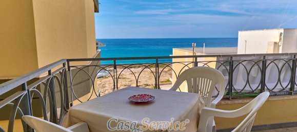 6 rooms Apartment in Gallipoli, Italy No. 237781 3