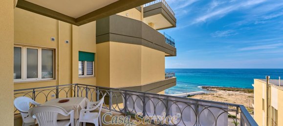 6 rooms Apartment in Gallipoli, Italy No. 237781 2