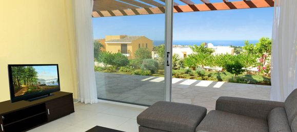 Вилла с 3 комнатами в Пафос, Кипр № 2861 6