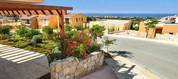 Вилла с 3 комнатами в Пафос, Кипр № 2861 7