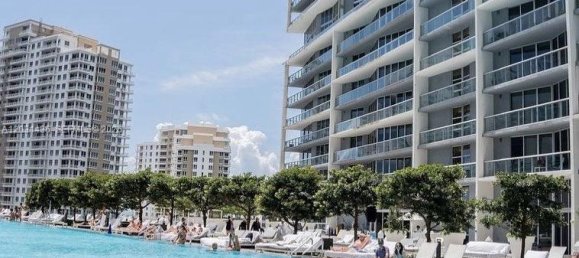 2 dormitorios propiedad comercial en alquiler en Miami, Miami-Dade, Florida, USA № 614926 4