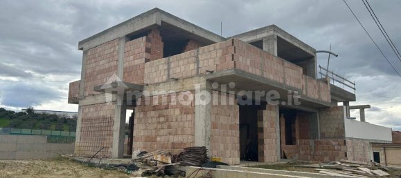 Apartamento de 2 dormitorios en San Giovanni Teatino, Italy No. 204516 9