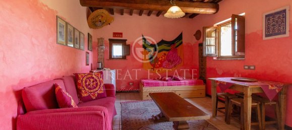 9 rooms House in Montegabbione, Italy No. 86157 39