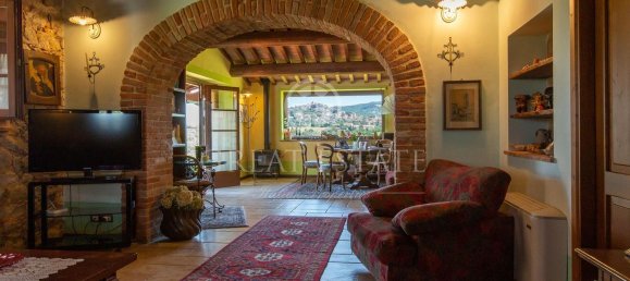 9 rooms House in Montegabbione, Italy No. 86157 24